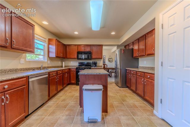 7386 Quaking Aspen Trail, Colorado Springs, CO 80908