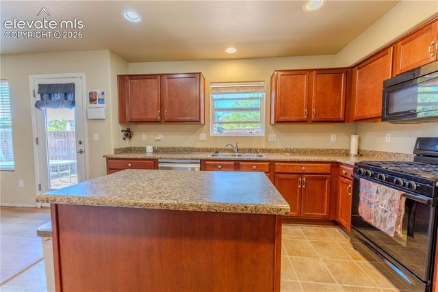 7386 Quaking Aspen Trail, Colorado Springs, CO 80908