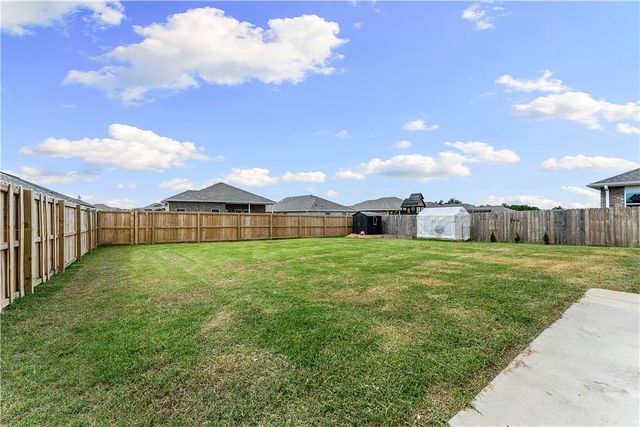 1711 Bugg Street, Pea Ridge, AR 72751