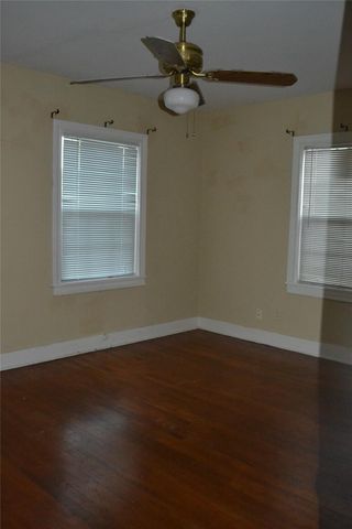 1610 Ridgewood Street, Houston, TX 77006