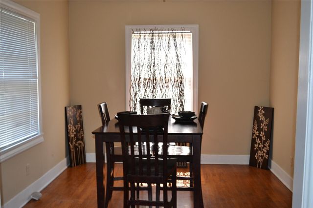 1610 Ridgewood Street, Houston, TX 77006