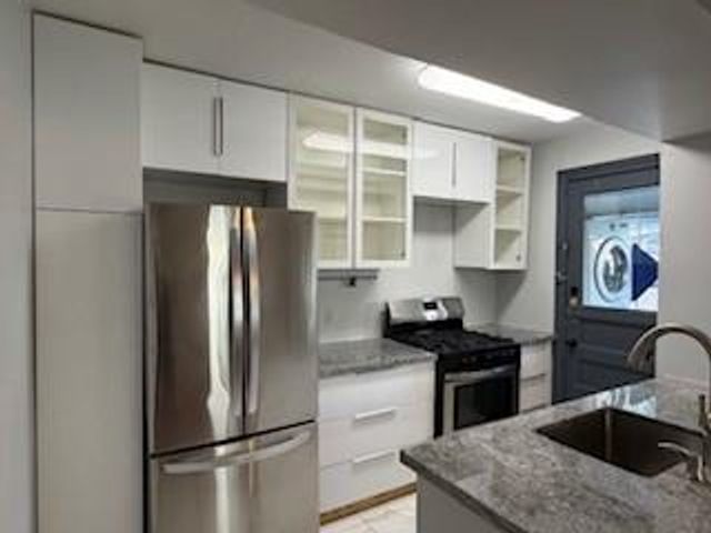 1610 Ridgewood Street, Houston, TX 77006