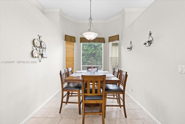 10912 NW 2nd St, Plantation, FL 33324