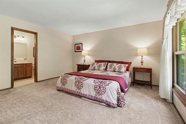 14017 Towering Oaks Drive, Utica, MI 48315