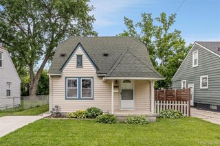23337 Reynolds Avenue, Hazel Park, MI 48030