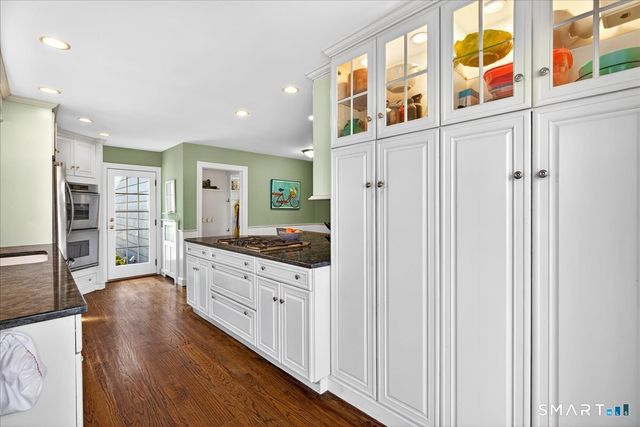 88 Churchill Road, Hamden, CT 06517