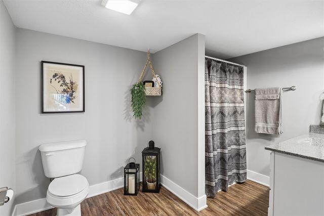 904 Summerset Place, Indianola, IA 50125