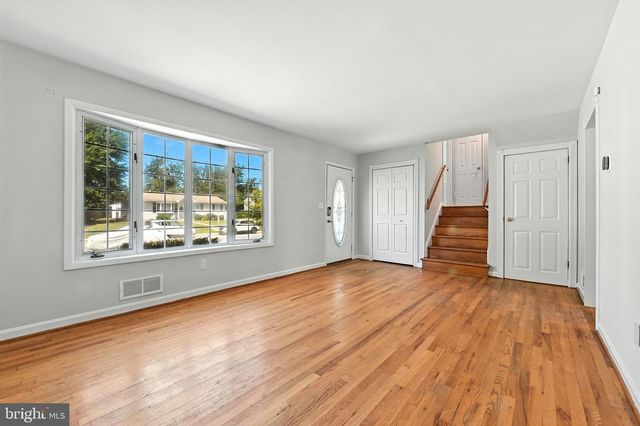 131 JACKPINE DR, Pasadena, MD 21122