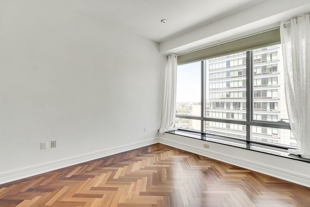 2 Avery St 27G, Boston, MA 02111