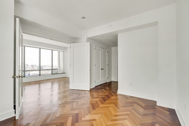 2 Avery St 27G, Boston, MA 02111