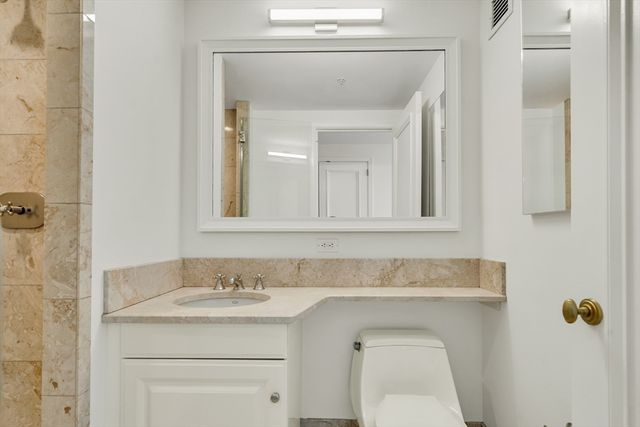 2 Avery St 27G, Boston, MA 02111