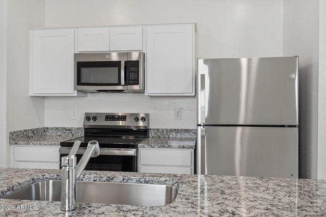 7747 W APOLLO Road, Laveen, AZ 85339