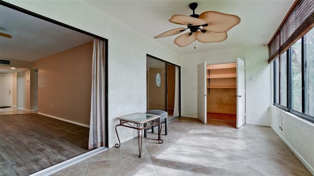 811 OAK DRIVE 811, Bradenton, FL 34210