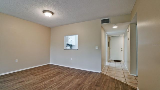 811 OAK DRIVE 811, Bradenton, FL 34210