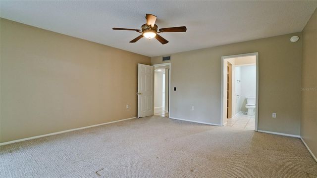 811 OAK DRIVE 811, Bradenton, FL 34210