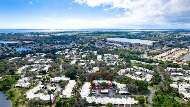 811 OAK DRIVE 811, Bradenton, FL 34210