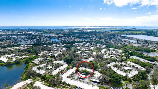 811 OAK DRIVE 811, Bradenton, FL 34210