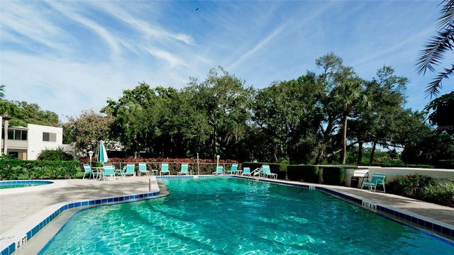 811 OAK DRIVE 811, Bradenton, FL 34210