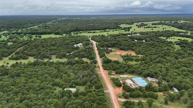 18730 Deer Creek Road, Lexington, OK 73051