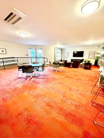 69 Foundry St 416, Wakefield, MA 01880