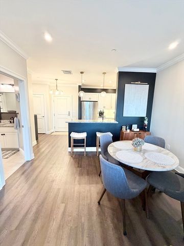 69 Foundry St 416, Wakefield, MA 01880