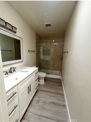 22245 Erwin Street 18, Woodland Hills, CA 91367