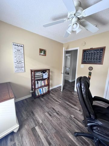 1619 Fenwick Avenue, Fort Walton Beach, FL 32547