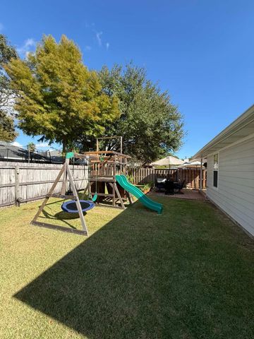 1619 Fenwick Avenue, Fort Walton Beach, FL 32547