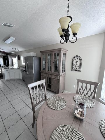 1619 Fenwick Avenue, Fort Walton Beach, FL 32547