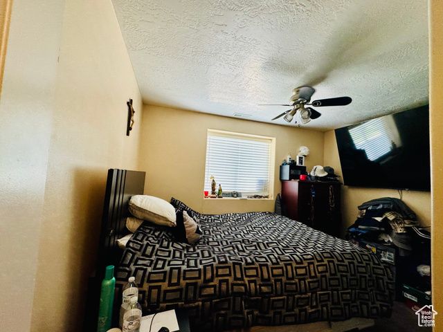 2552 W 2025 N, Clinton, UT 84015