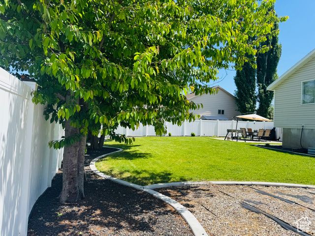 2552 W 2025 N, Clinton, UT 84015