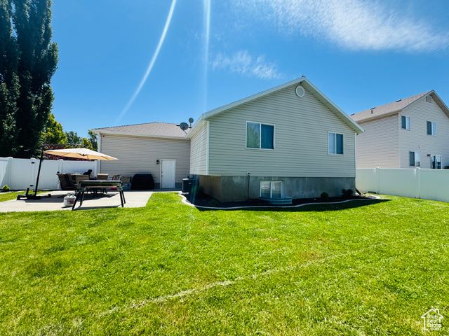 2552 W 2025 N, Clinton, UT 84015