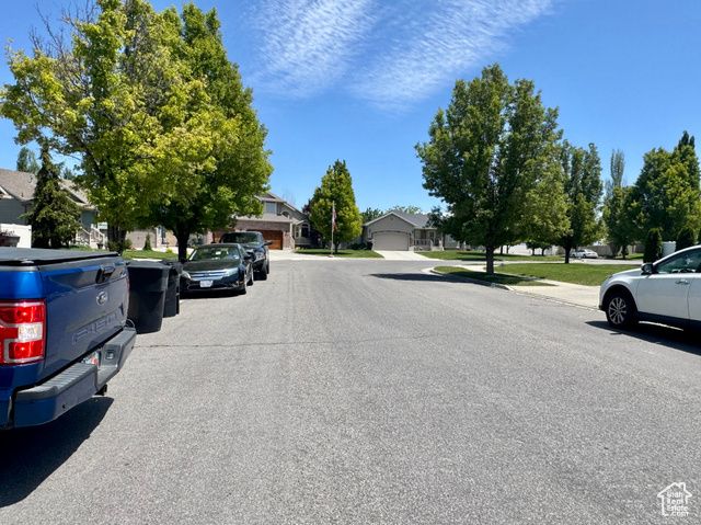2552 W 2025 N, Clinton, UT 84015
