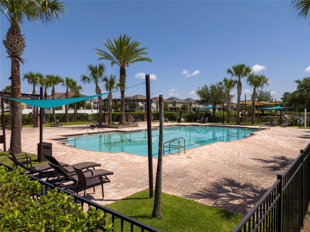 Image 56 of property listing at 5185 DOVE TREE STREET, Orlando, FL 32811