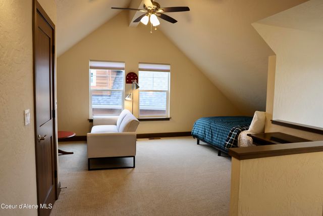 22 Welty Dr, Dover, ID 83825
