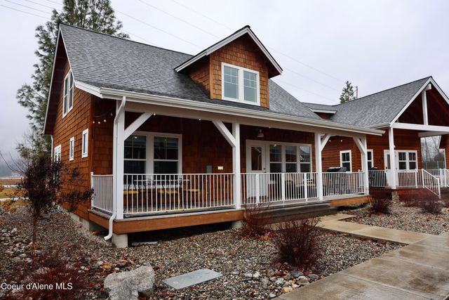 22 Welty Dr, Dover, ID 83825