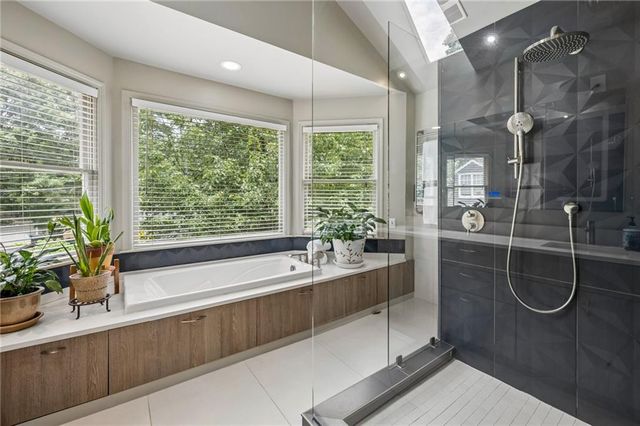 1861 Mclendon Avenue NE, Atlanta, GA 30307