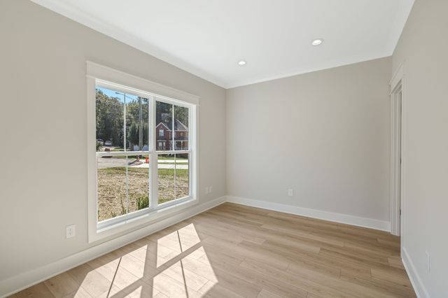 506 Mountain View Ct, Smyrna, TN 37167