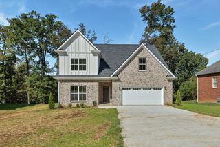 506 Mountain View Ct, Smyrna, TN 37167