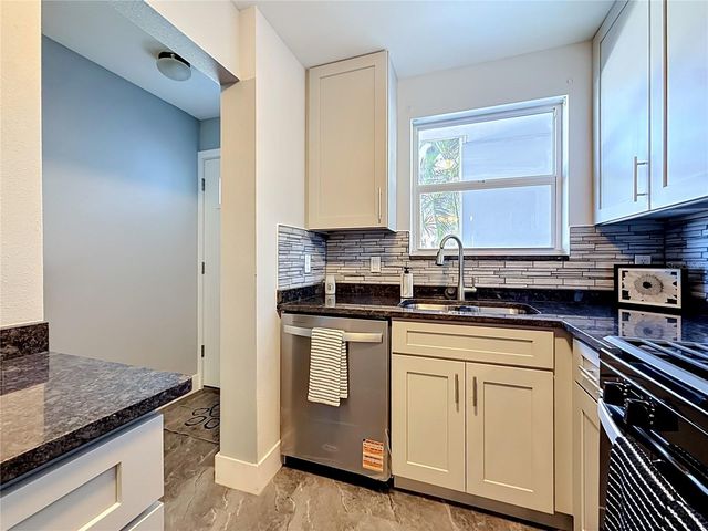 3018 59TH STREET S 102, Gulfport, FL 33707