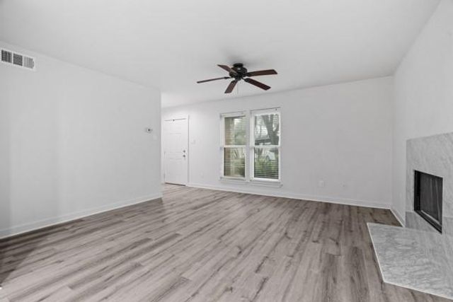 8406 Lyndon Lane A, Austin, TX 78729