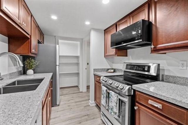 8406 Lyndon Lane A, Austin, TX 78729