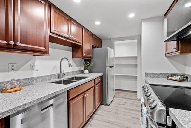 8406 Lyndon Lane A, Austin, TX 78729