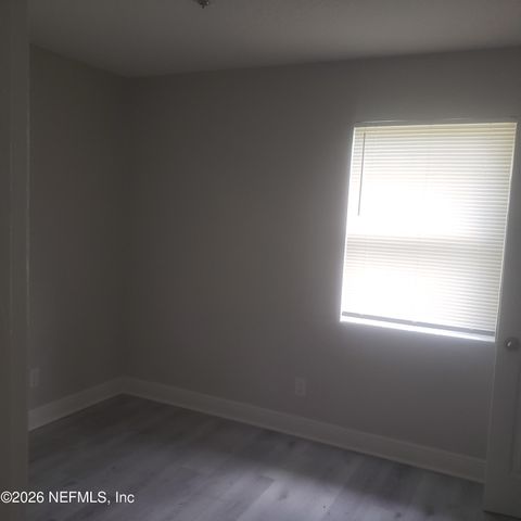 5531 AGRA Court, Jacksonville, FL 32209