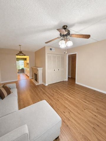 7500 NW 5TH Place 104, Margate, FL 33063