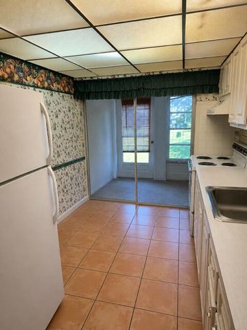 7500 NW 5TH Place 104, Margate, FL 33063