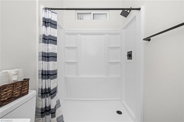 134 Pinnix Street, Jonesville, NC 28642