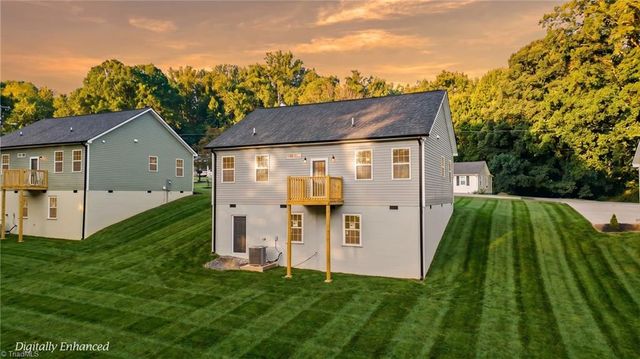 134 Pinnix Street, Jonesville, NC 28642