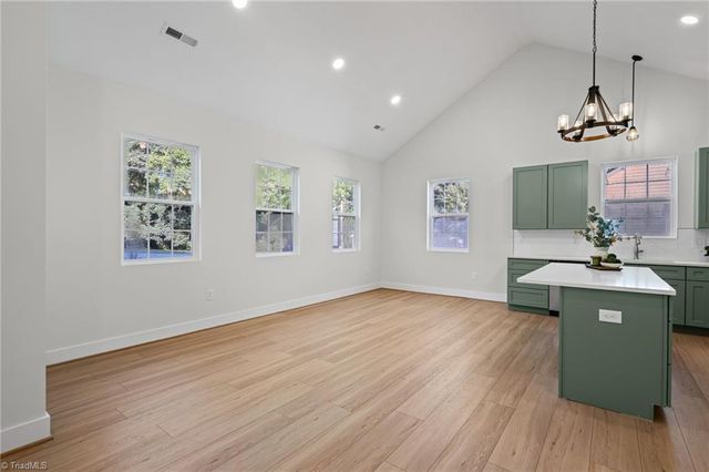 134 Pinnix Street, Jonesville, NC 28642