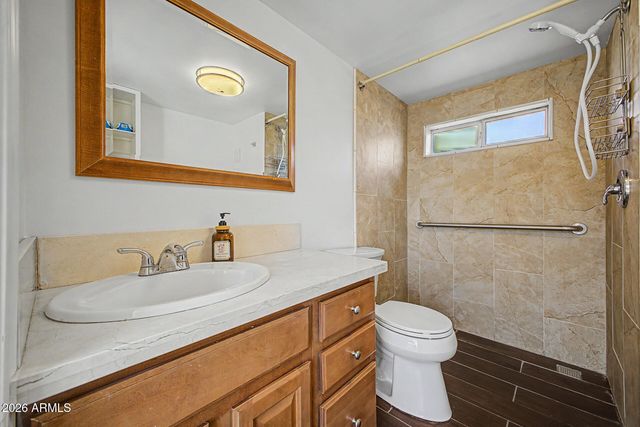 535 S ALMA SCHOOL Road 124, Mesa, AZ 85210